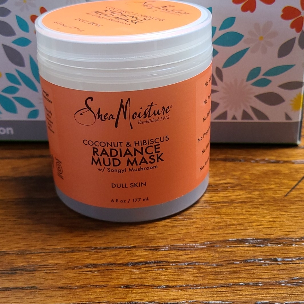 Shea Moisture Radiance Mud Mask
